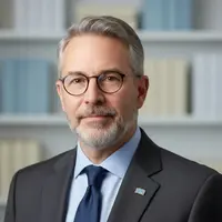 Dr Oliver White